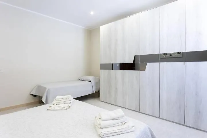 Holiday home Casa Vacanza Bandiera Blu Menfi Italy