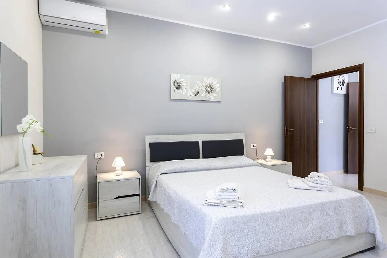 Casa Vacanza Bandiera Blu Menfi 0*,  Italy